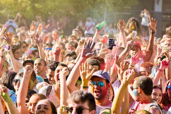 Holi Festival of Monsoon, Lavapies, Madrid — Stock Photo, Image