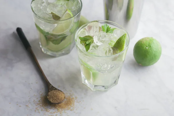 Glasses of mojito with rum — Stock Photo, Image