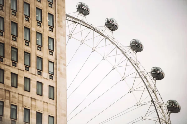 Londra occhio ruota traghetto — Foto Stock