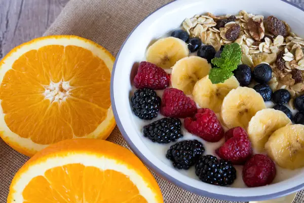 Smoothie bowl with fruits — Stock Photo, Image