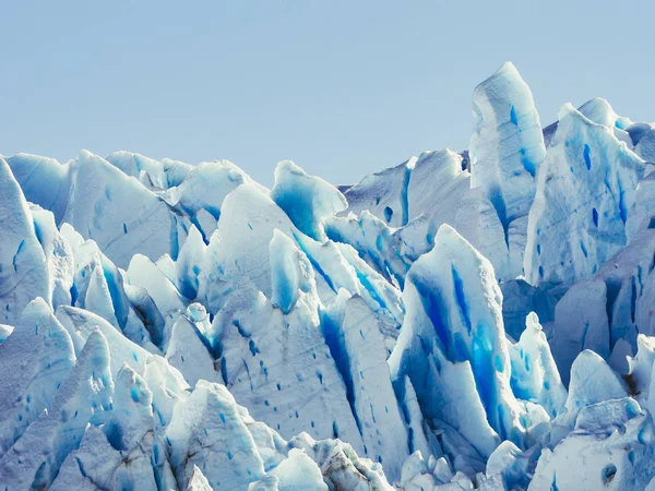 Formaciones agudas de hielo —  Fotos de Stock