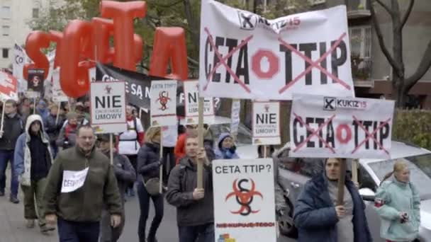 Demonstracja przeciwko Ceta Ttip — Wideo stockowe