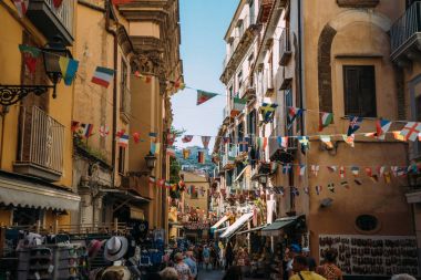 Sorrento, İtalya 'da sokak manzarası.