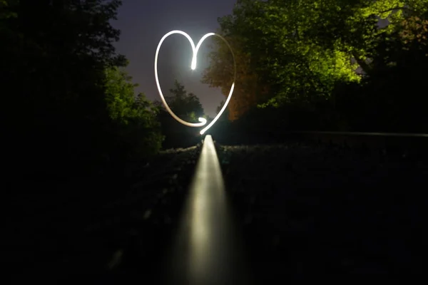 Kalp ışık ile boyalı. Freezelight.