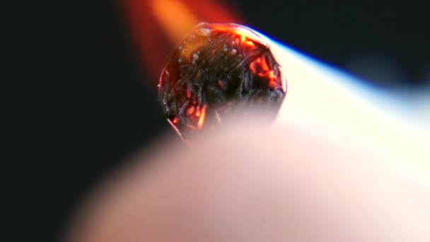 Cigarette, allumer une cigarette, Fumer .