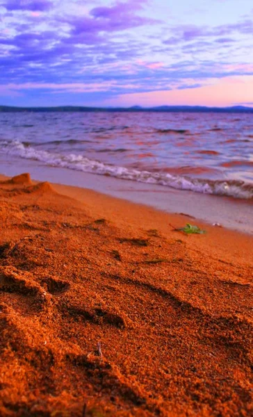 La mattina presto sul lago — Foto Stock