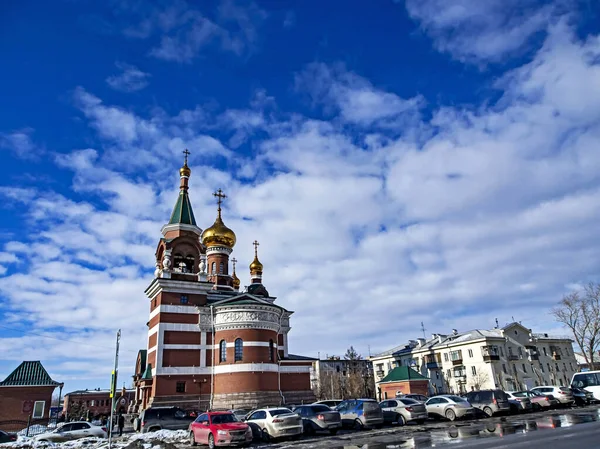 Храм Святого Великомученика Георгия Победоносца Челябинске Вид Солнечное Весеннее Утро — стоковое фото