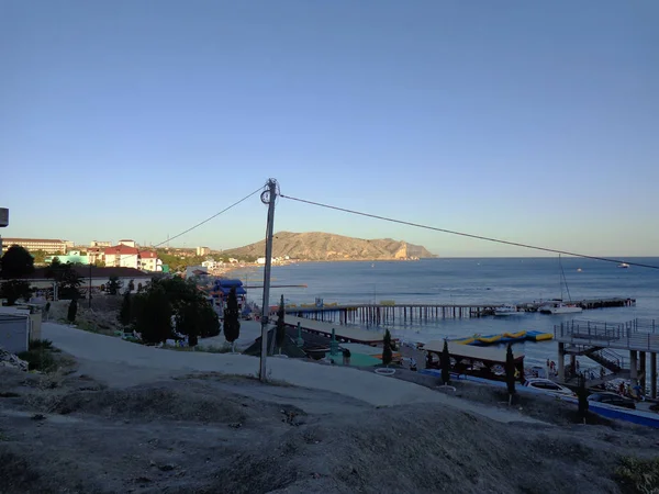 Kırım Akşam Dağlar Deniz Manzarası — Stok fotoğraf