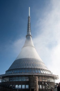 Kule Jested gözlem ve telekomünikasyon yakınındaki Liberec, Çek Cumhuriyeti