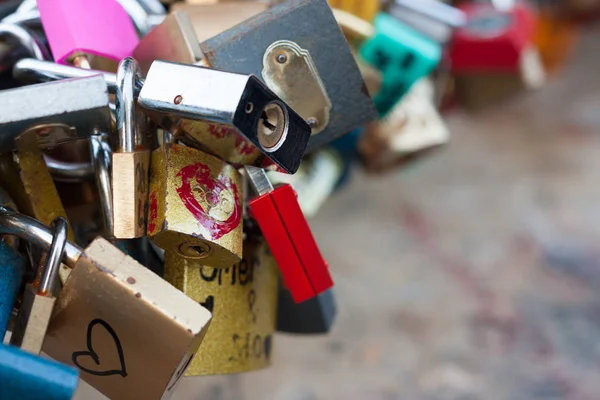 A bunch of love locks, with copy space — Stock Photo, Image