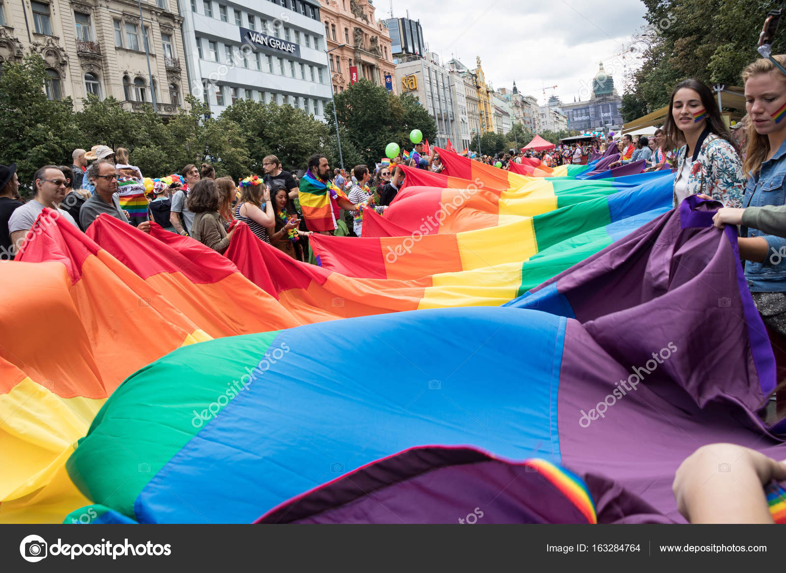 bandera gay gigante
