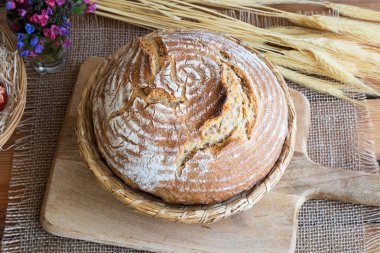 Bir tabloda bir sepet içinde harikadır