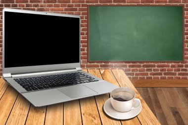 dizüstü dizüstü bilgisayar ve aygıt