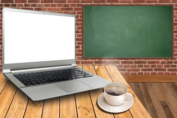 dizüstü dizüstü bilgisayar ve aygıt