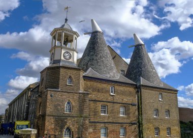 Üç Mills, Eastend Londra