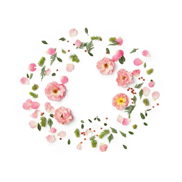 Floral round frame on white background. Flat lay, top view. — Stock Photo, Image