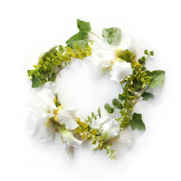 Wedding flat lay wreath - floral frame made of Iris white flower — Stock Photo, Image