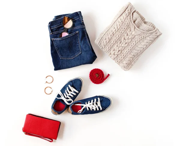 Roupa de Outono. Moda feminina roupas e acessórios em azul — Fotografia de Stock