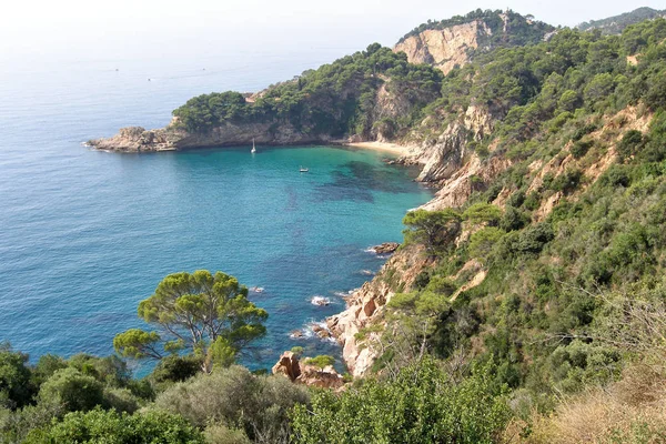 Issız İspanyol plajı