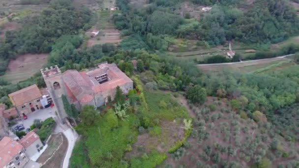 Gorgeus tuscany survol avec la lumière du coucher du soleil — Video