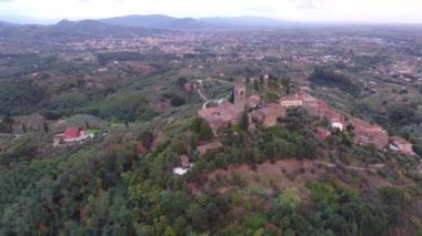 gün batımı ışık drone ile yapılan muhteşem Toskana köprü