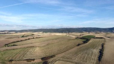  hava atış, muhteşem tucany hills peyzaj alanların, Toskana köprü üstünde uçan güneş parlama ile