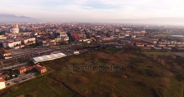 Letecký záběr, město Pisa, Toskánsko, Itálie, natočil s DRONY — Stock video