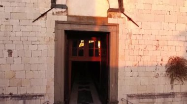 Hava güzel küçük Katolik Kilisesi Toskana, İtalya, 4 k atış