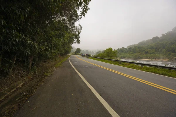 Ciclistas Carretera Del Parque Itu Sao Paulo Brasil — Foto de Stock