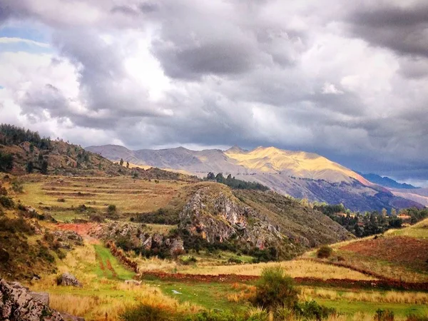 Dağ manzarası, Peru