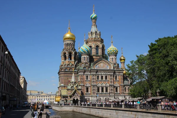 La Iglesia del Salvador sobre la Sangre en San Petersburgo — Foto de Stock