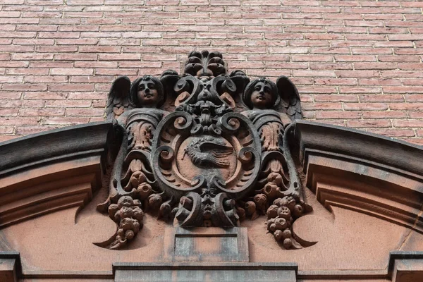 Elaborately Carved Stone Entry Pediment Architectural Ornament Horizontal Aspect — Stock Photo, Image