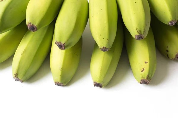 Gräns Gröna Och Gula Baby Bananer Vitt Kopiera Utrymme Horisontell — Stockfoto