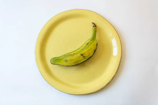 Banana Burro Meia Madura Placa Amarela Brilhante Também Orinoco Bluggoe — Fotografia de Stock