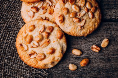 Yulaf ezmeli kurabiye fıstık ile