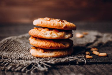 Fıstık çerez yığını 