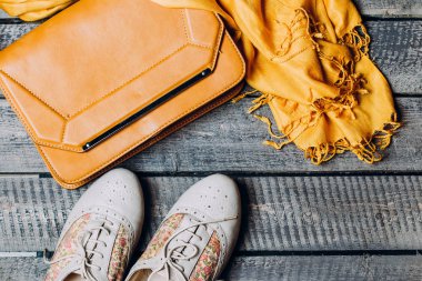 Bayan sonbahar giyim