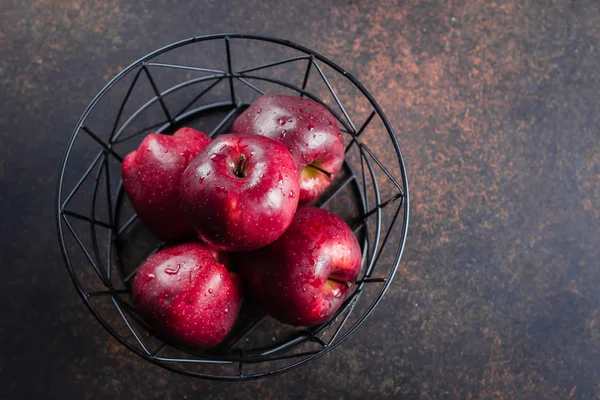 Fresh Ripe Red Apples Metal Basket Dark Background — Stock Photo, Image