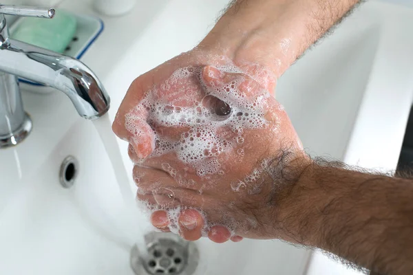 Man Washing Hands Soap Lathering Suds Protect Coronavirus Coronavirus Pandemic — Stock Photo, Image