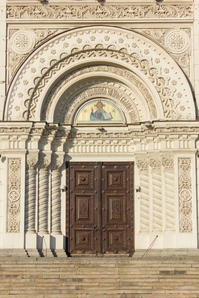 Kilise cephe detayları 
