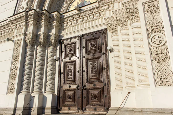 Fassadendetails der Kirche Stockfoto