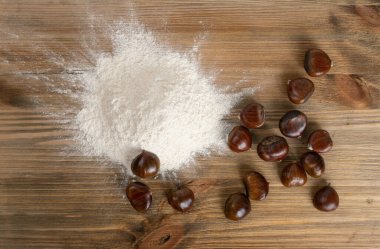 Yenebilir Tatlı Kestaneli Kestane unu, Noel Yemeği