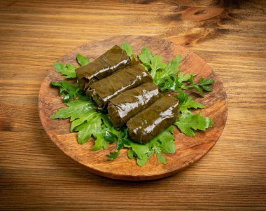 Geleneksel Türk Dolma, Sarma veya Dolmades Kapanışı
