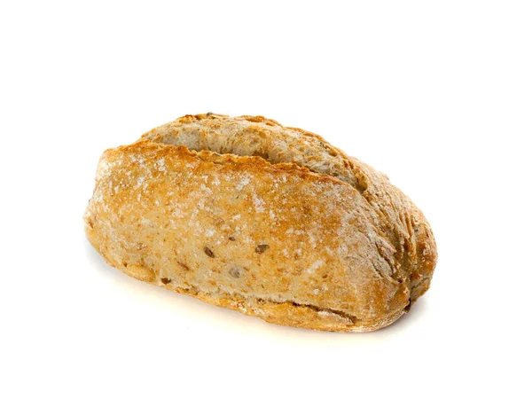 Σπιτικό παραδοσιακό ψωμί απομονωμένο σε λευκό φόντο — Φωτογραφία Αρχείου