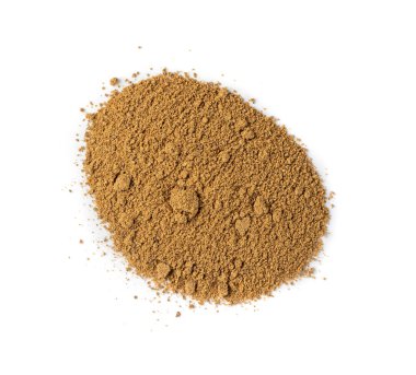 Garam masala tozu karışımı izole edilmiş. Yer baharatı karışımları ve rezene tozu ile karıştırılmış otlar, zemin biberi, karanfil, tarçın, sprey, kakule, köri, kimyon, kişniş üst görünümü
