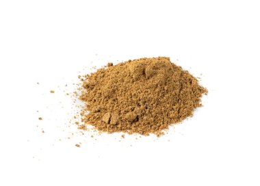 Garam masala tozu karışımı izole edilmiş. Yer baharatı karışımları ve rezene tozu ile karıştırılmış otlar, zemin biberi, karanfil, tarçın, sprey, kakule, köri, kimyon, kişniş