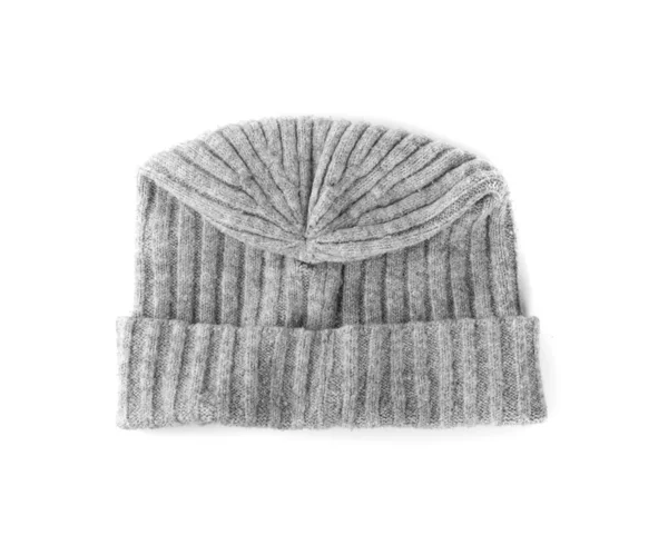 白色背景下的灰色冬帽 天气寒冷时的羊圈 — 图库照片