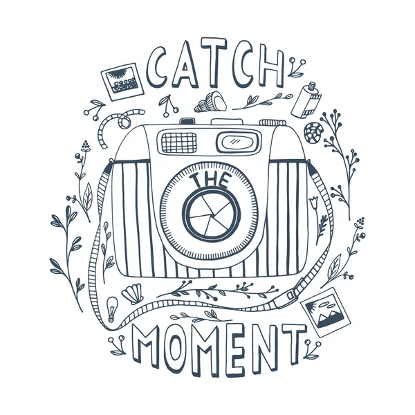 Catch the moment lettering and camera — Stock Vector