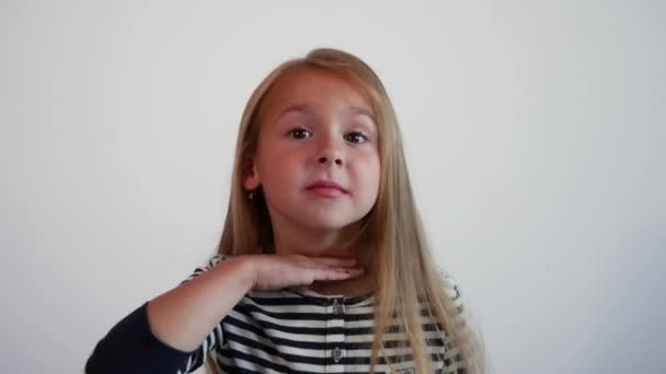 devushka-zakrichala-vnutri-foto-obkonchennie-trusiki