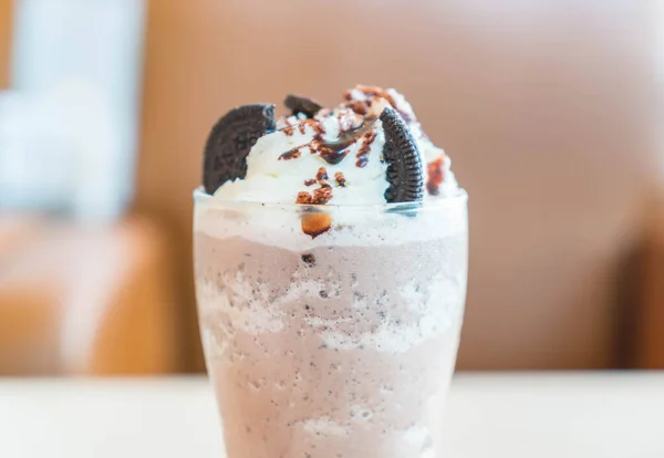 frappuchino chocolate with cookie and cream